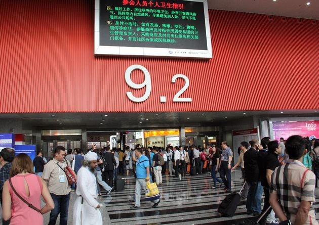图2、918博天堂陶瓷外洋出口遥遥领先，一连几年雄踞9.2号馆最显眼的位置.jpg